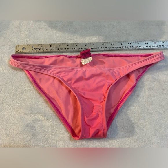 Baby Pink Ombré Volcom Bikini Top and Bottoms​ - Picture 1 of 9